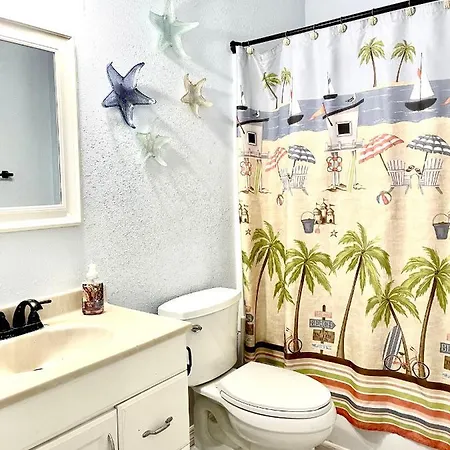 A Cozy Space Coast Retreat Titusville Exterior photo