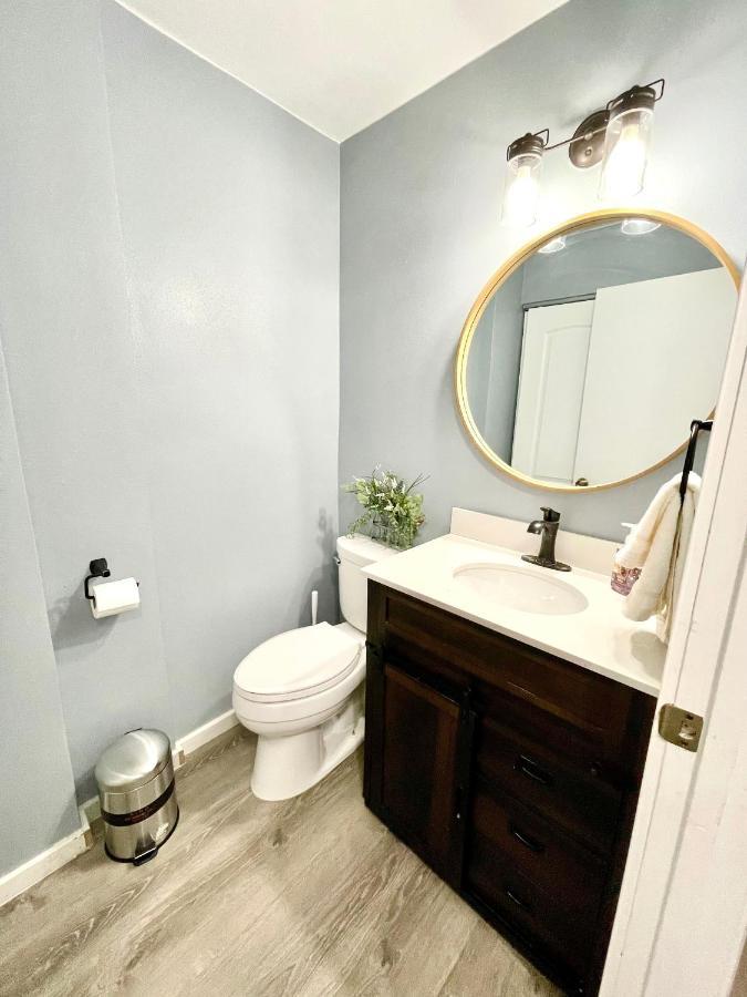 A Cozy Space Coast Retreat Holiday home Titusville